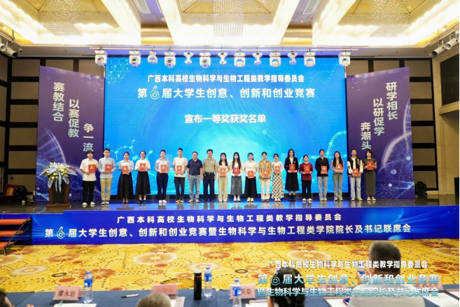 图片1.png 无码自慰